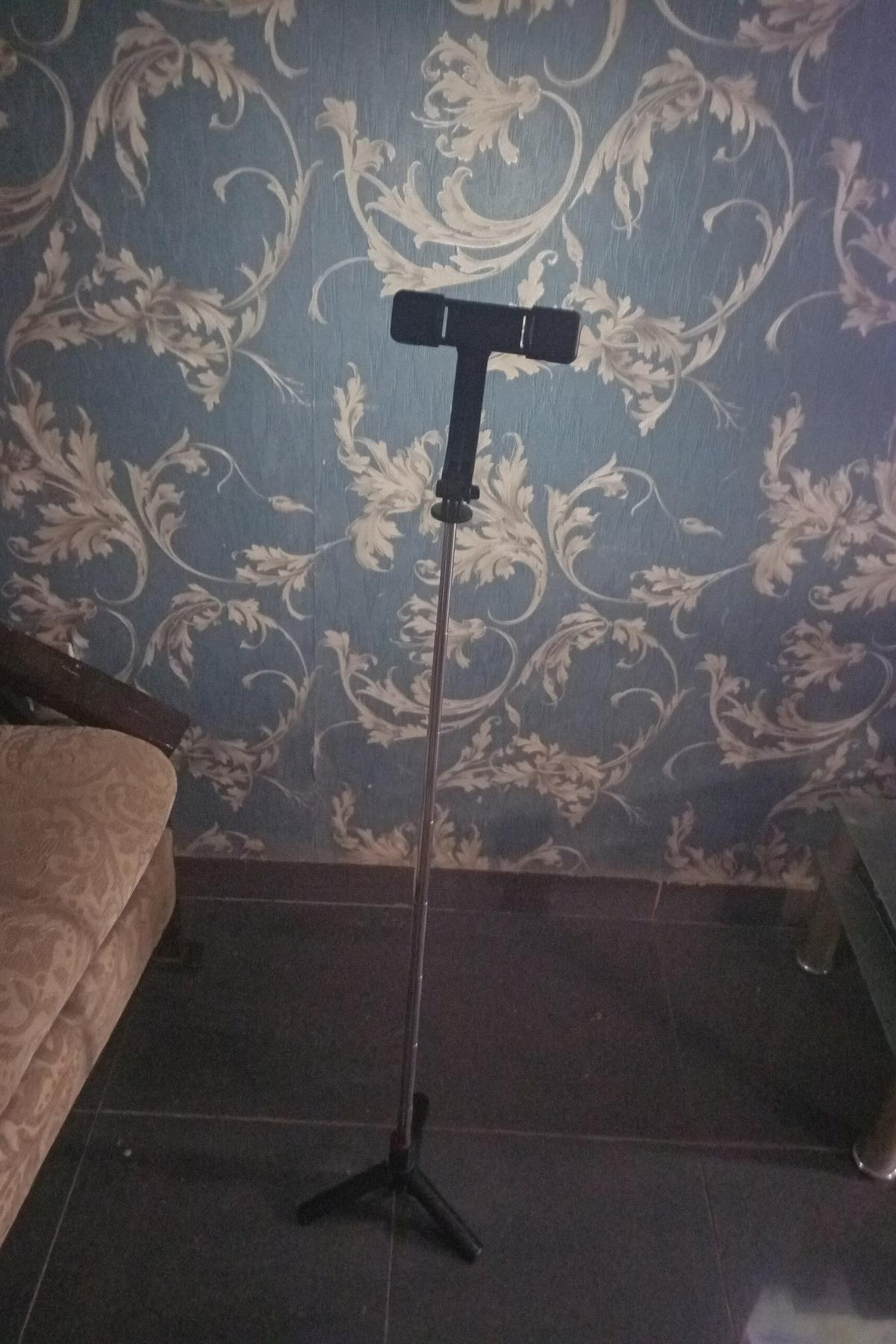 phone tripod